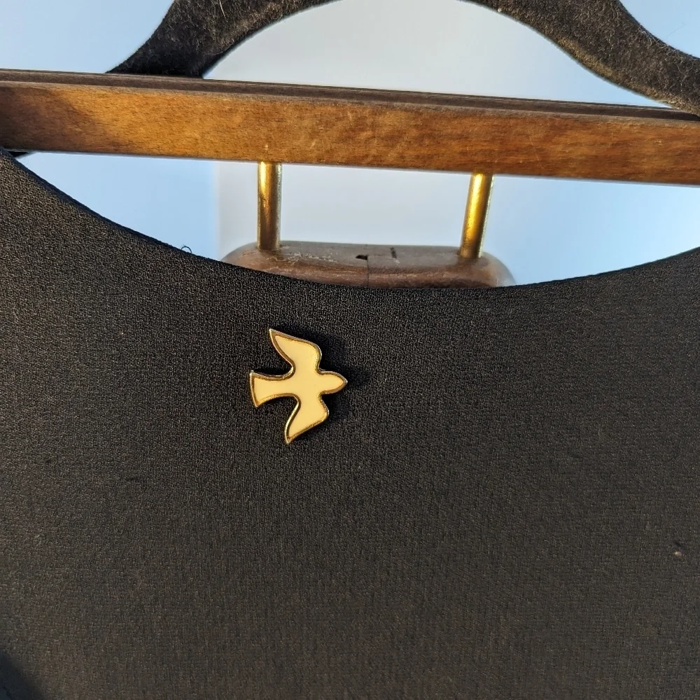 Vintage Dove Pin Brooch cream enamel gold tone with tack backing 1970 Christian